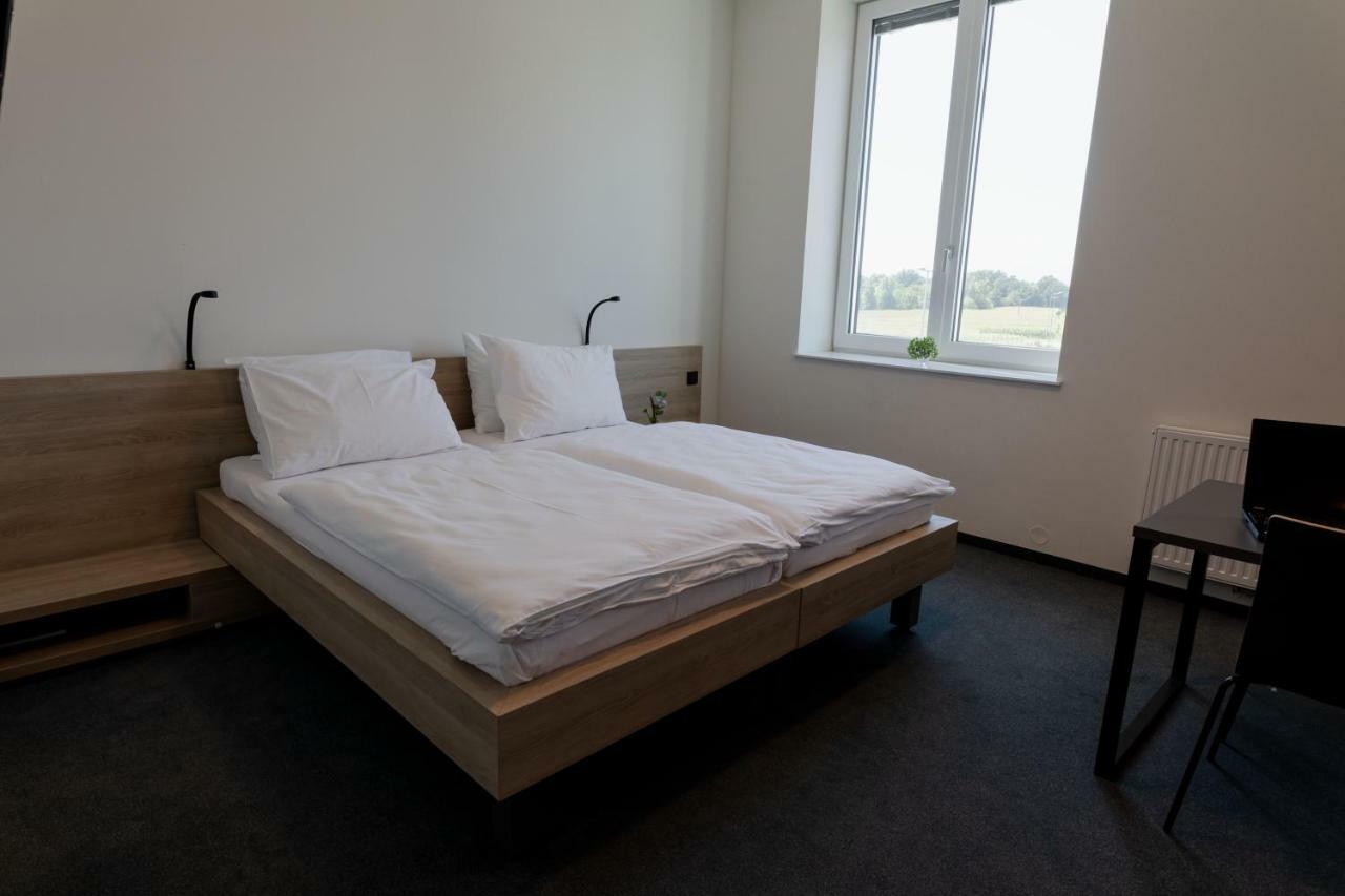 Tt-Rooms - Kontaktlos Mit Self Check-In I Free Parking Γκρατς Εξωτερικό φωτογραφία